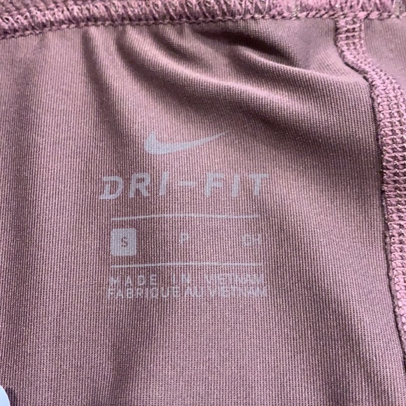 Nike Dri-Fit Cropped Leggings - Picture 5 of 5